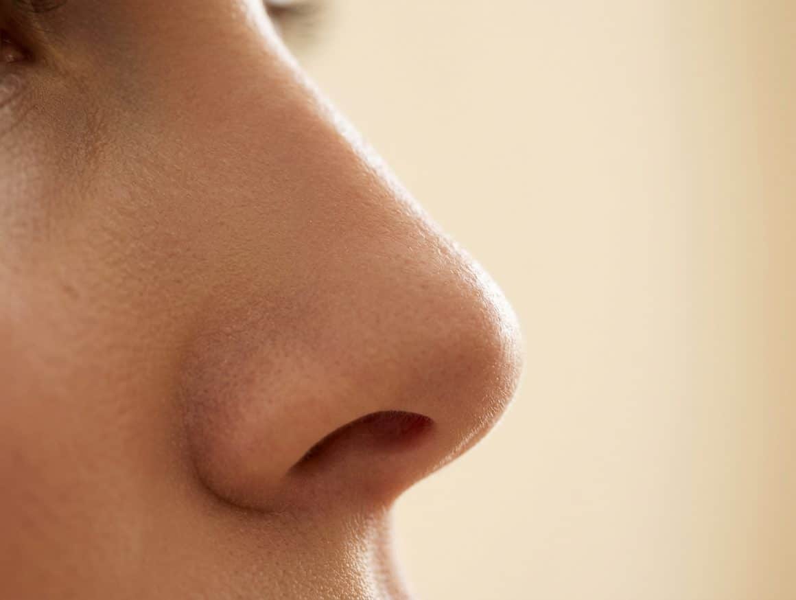 Neustipcorrectie behandeling